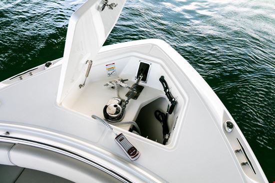 Outrage 280 bow lid